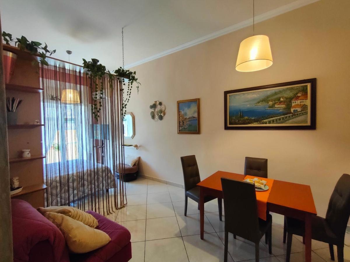 Madda'S Apartament Νάπολη Εξωτερικό φωτογραφία